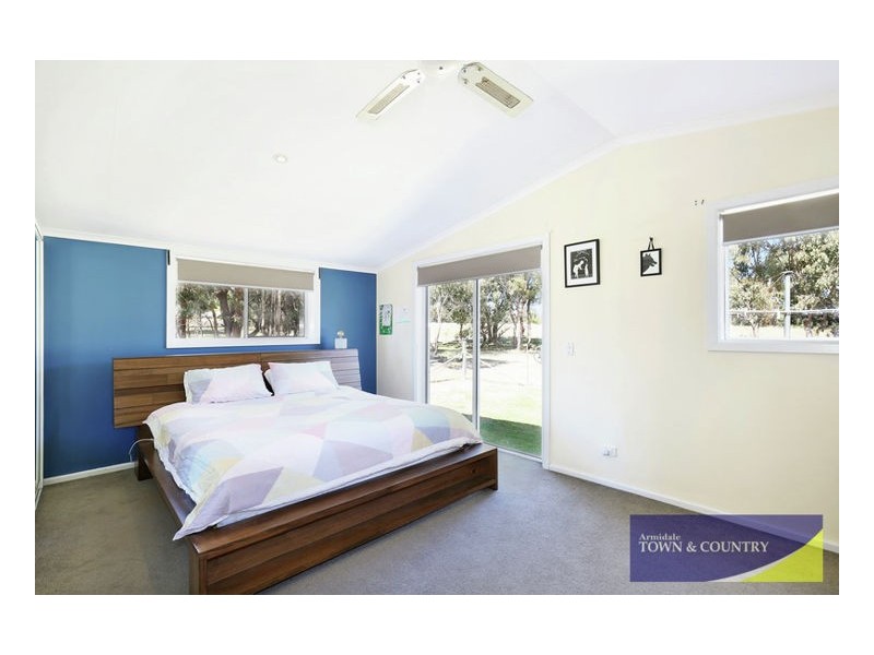 11 Kendall Road, Armidale NSW 2350