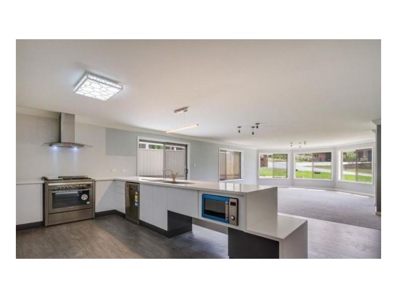 7a Bill Watson Avenue, Armidale NSW 2350