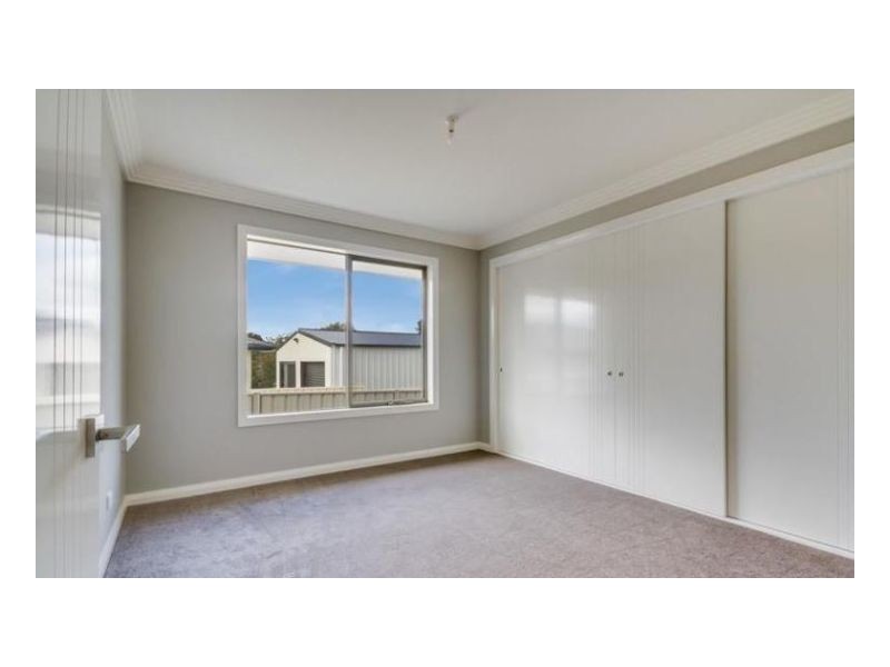 7a Bill Watson Avenue, Armidale NSW 2350