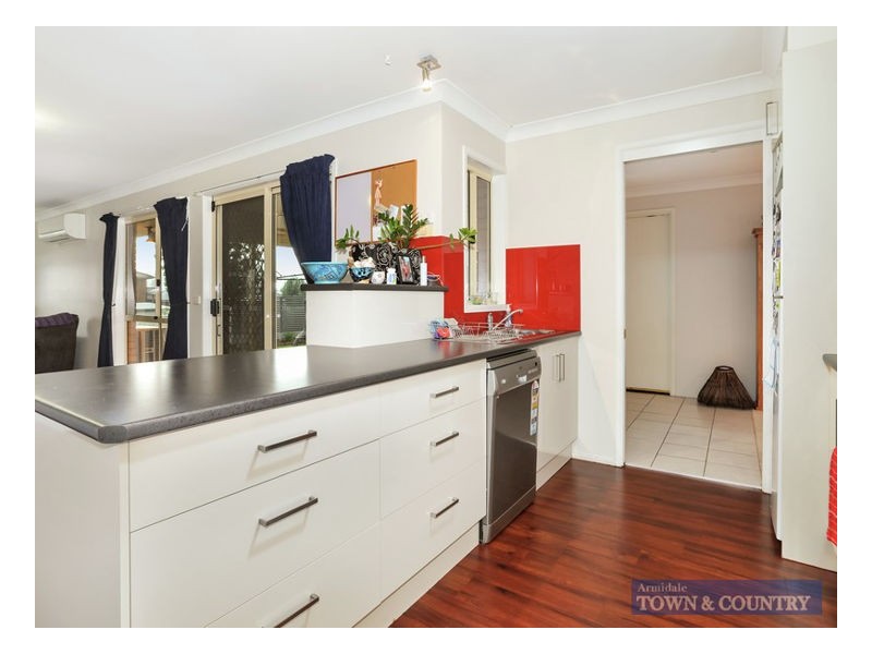 27 Eleanor Close, Armidale NSW 2350