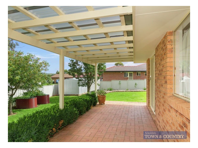 27 Eleanor Close, Armidale NSW 2350