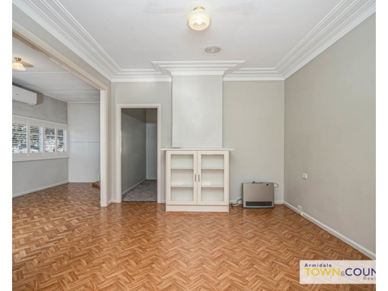 119a Taylor Street, Armidale NSW 2350
