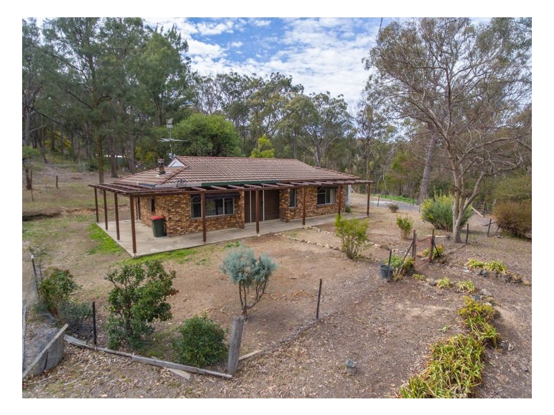 9 Adina Road, Armidale NSW 2350