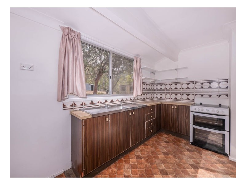 9 Adina Road, Armidale NSW 2350