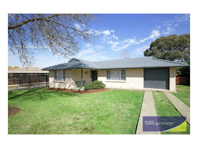 83 MacDonald Drive, Armidale NSW 2350
