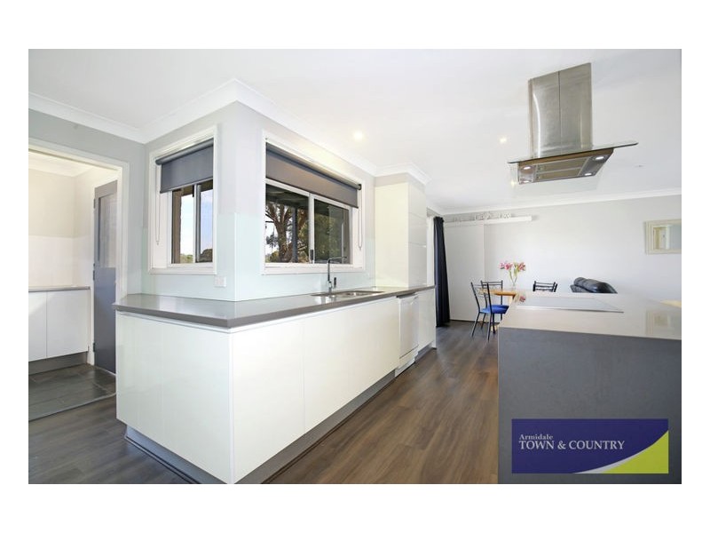 83 MacDonald Drive, Armidale NSW 2350