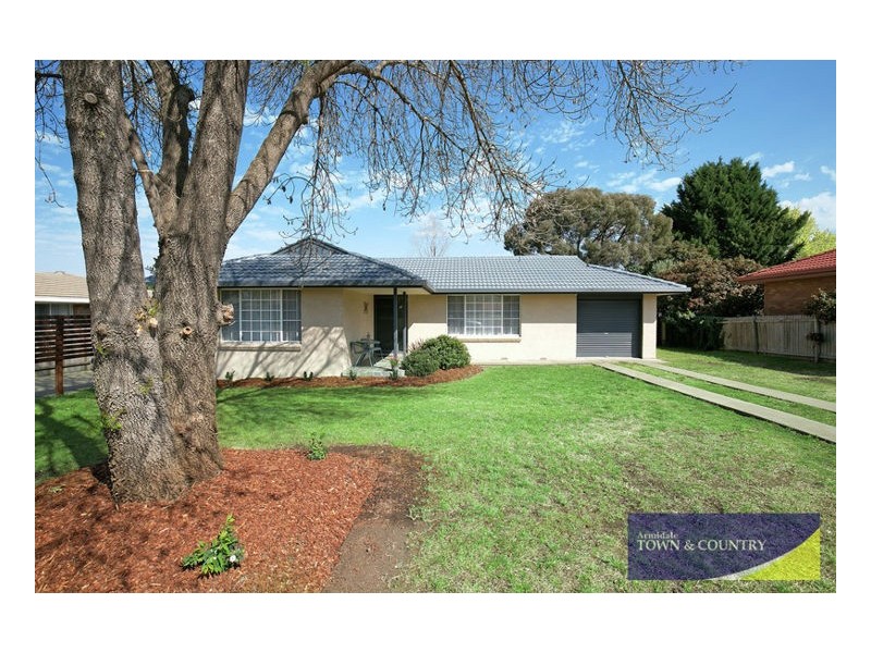 83 MacDonald Drive, Armidale NSW 2350