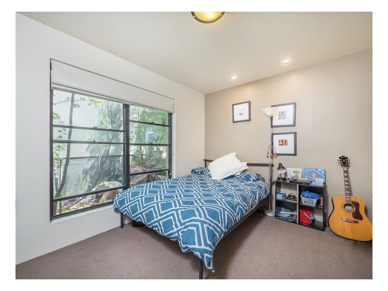 18 Nathaniel Pidgeon Drive, Armidale NSW 2350