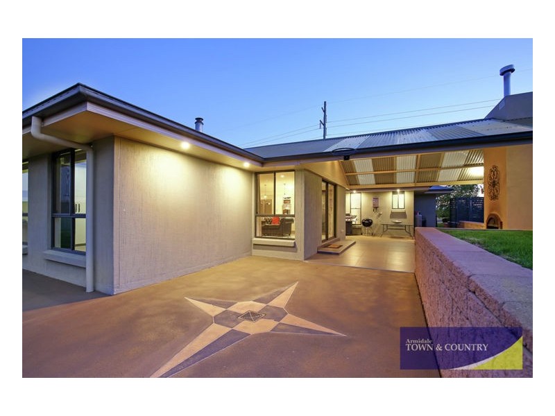 30 Link Road, Armidale NSW 2350