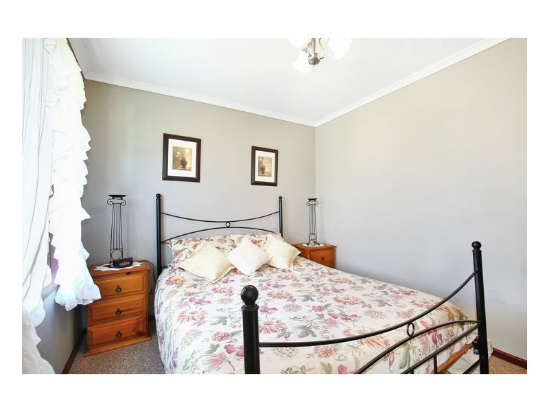 10 McBean Avenue, Armidale NSW 2350