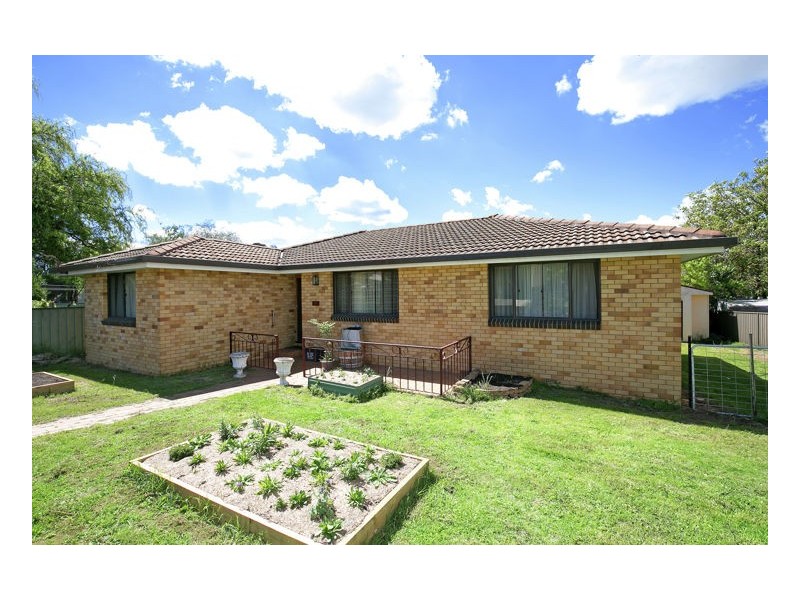 29 Solomon Avenue, Armidale NSW 2350