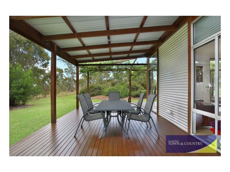 29 Imbandja Lane, Armidale NSW 2350