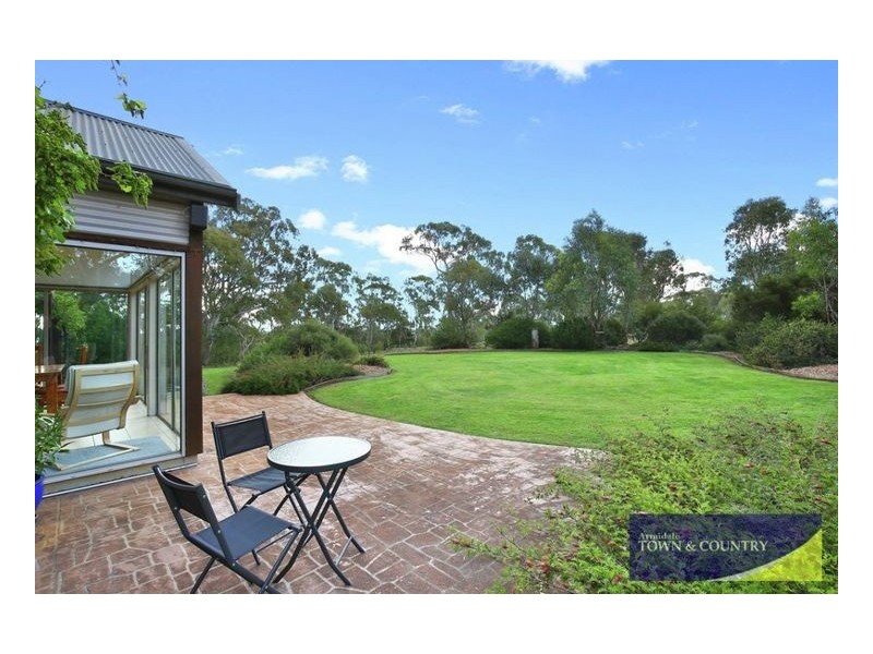 29 Imbandja Lane, Armidale NSW 2350