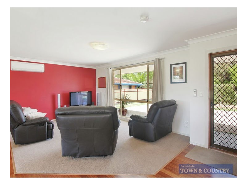 31 Wigan Avenue, Armidale NSW 2350