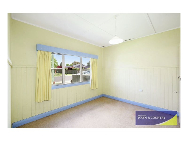 215 Dumaresq Street, Armidale NSW 2350