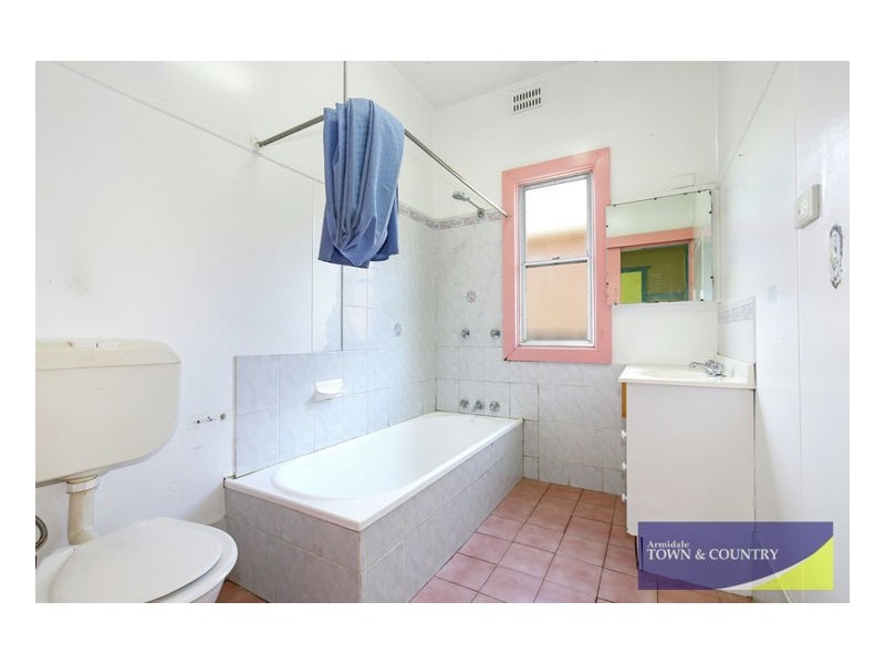 215 Dumaresq Street, Armidale NSW 2350