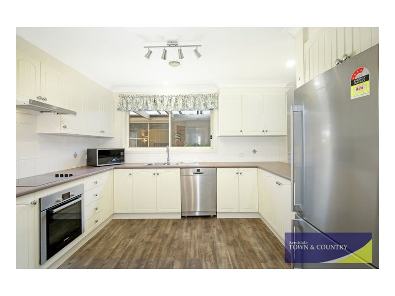 67 Norris Drive, Armidale NSW 2350