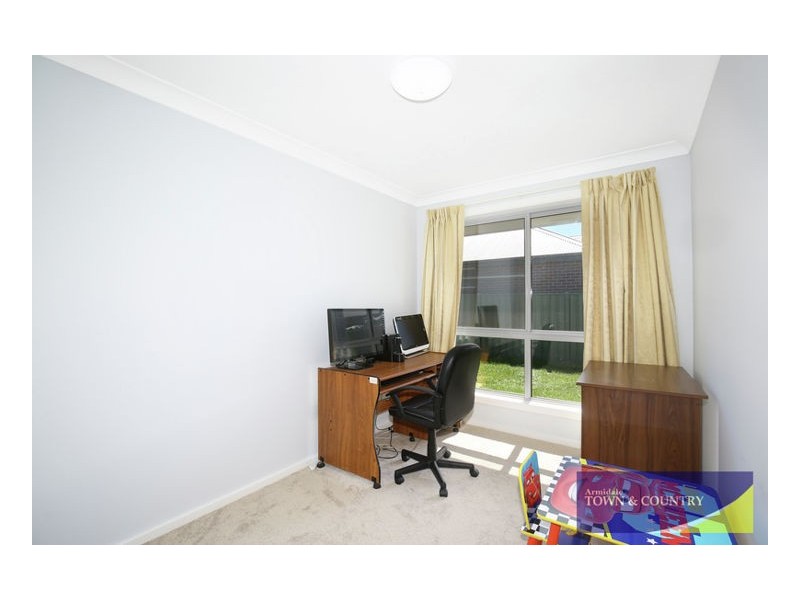 3a Netherton Park Avenue, Armidale NSW 2350