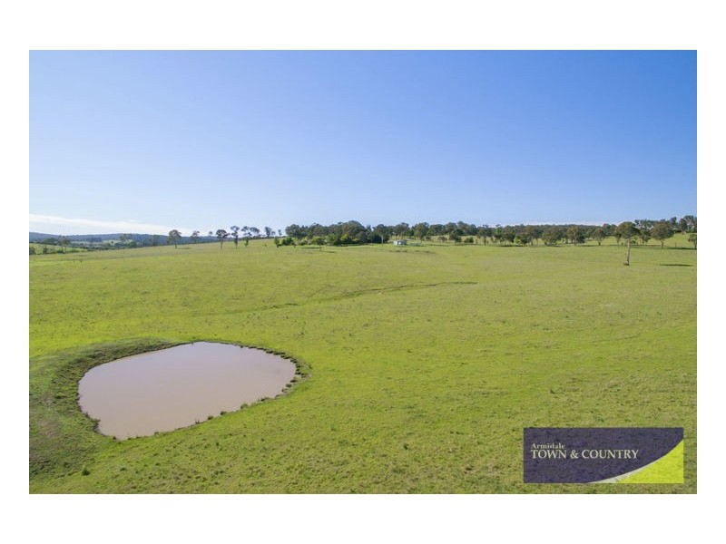 53 Biddulph Road, Armidale NSW 2350