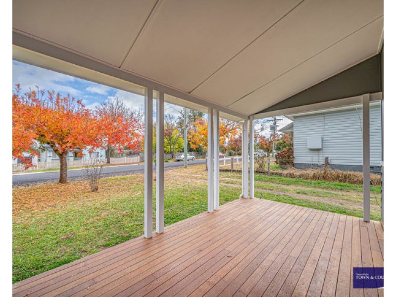 35 Newton Street, Armidale NSW 2350