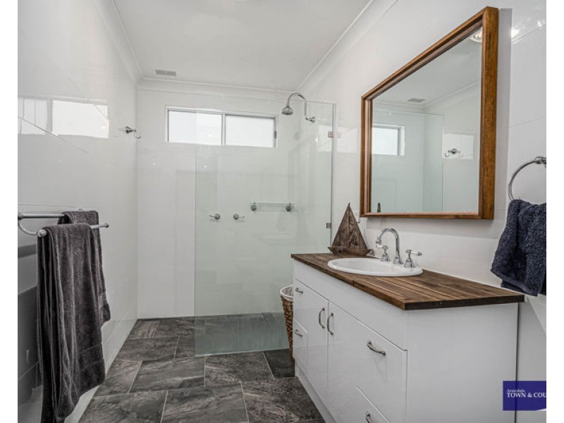 35 Newton Street, Armidale NSW 2350