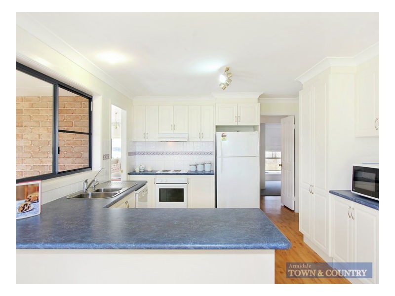 23 Eleanor Close, Armidale NSW 2350