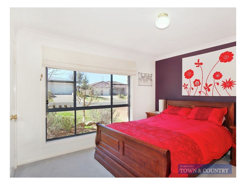 23 Eleanor Close, Armidale NSW 2350