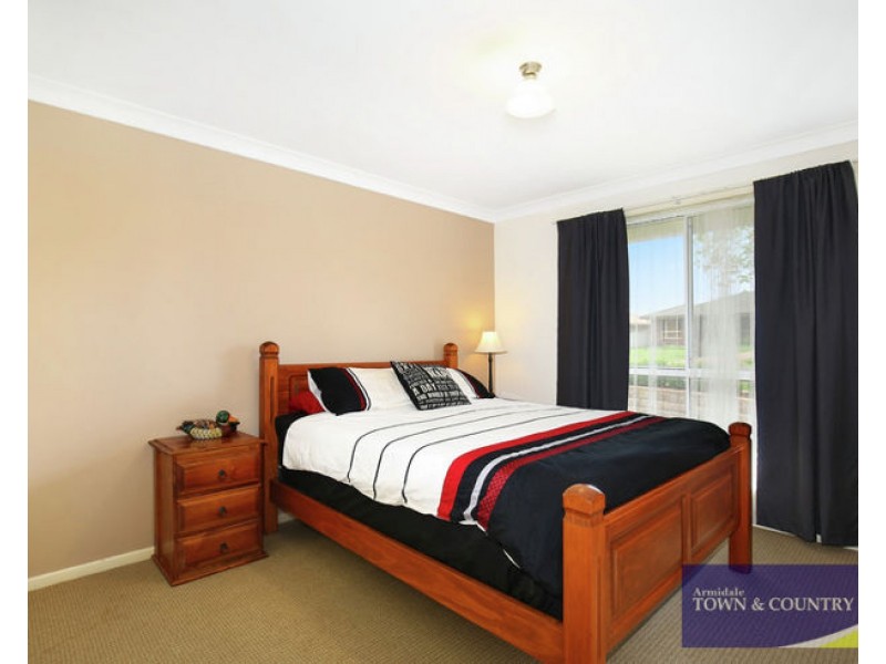 2 Chandler Close, Armidale NSW 2350