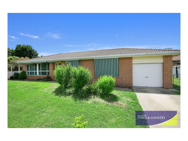1 Milson Place, Armidale NSW 2350