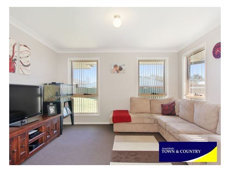 3 Hardman Close, Armidale NSW 2350