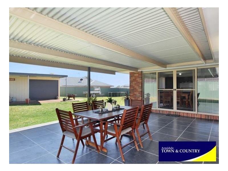 3 Hardman Close, Armidale NSW 2350