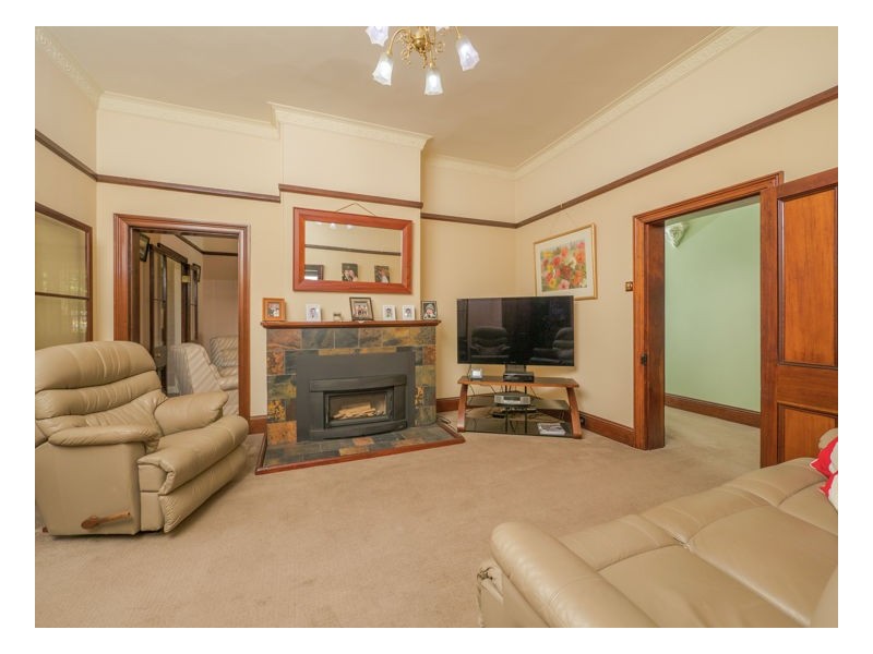 168 Dangar Street, Armidale NSW 2350