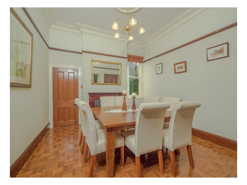 168 Dangar Street, Armidale NSW 2350