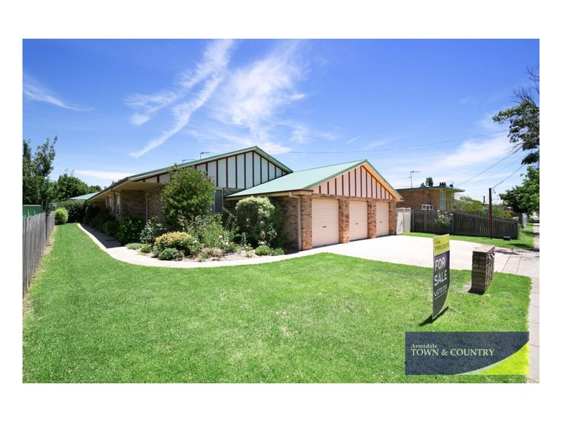 1/74 Beardy Street, Armidale NSW 2350