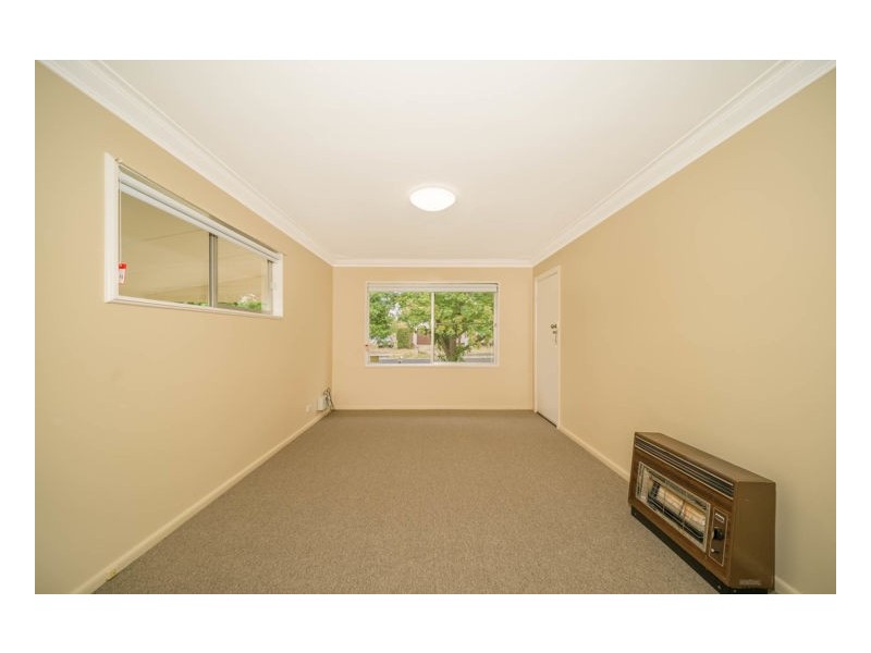 2/5 Glenelg Road, Armidale NSW 2350