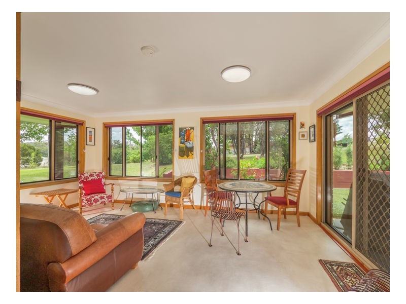 10 Cluny Road, Armidale NSW 2350