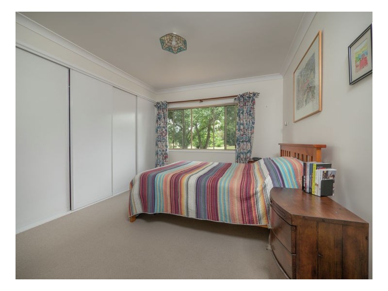10 Cluny Road, Armidale NSW 2350