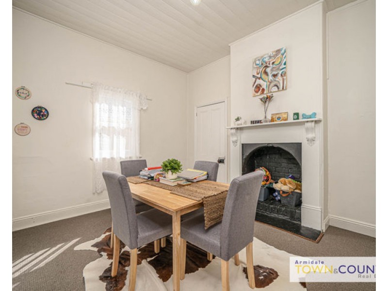 145 Brown Street, Armidale NSW 2350