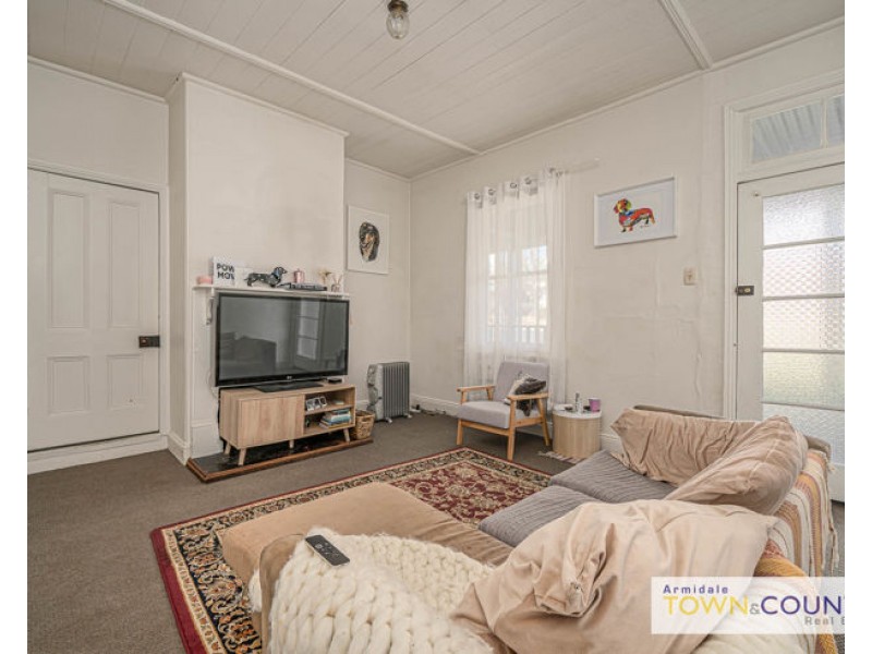 145 Brown Street, Armidale NSW 2350