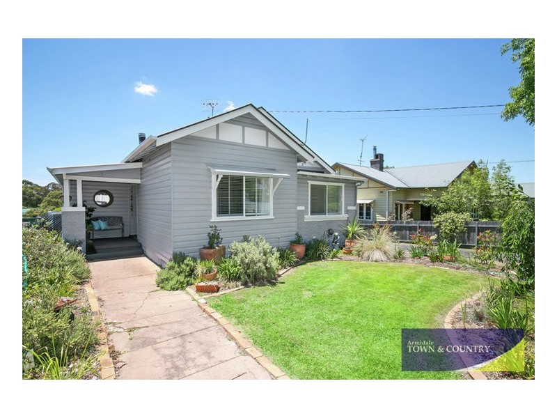 41 Marsh Street, Armidale NSW 2350