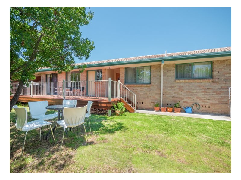 9 Centennial Close, Armidale NSW 2350