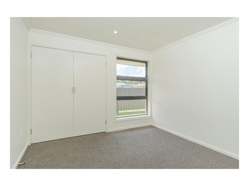 10 Albion Close, Armidale NSW 2350