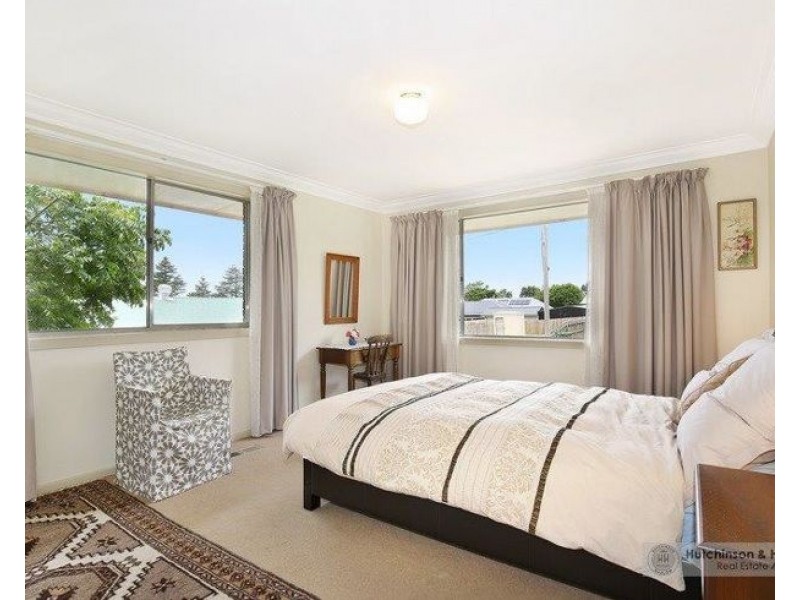 1 Drummond Avenue, Armidale NSW 2350