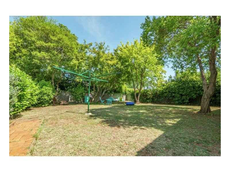 12 Judith Street, Armidale NSW 2350