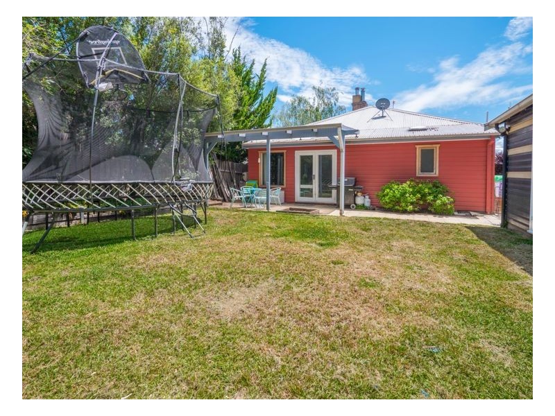 192 Mann Street, Armidale NSW 2350