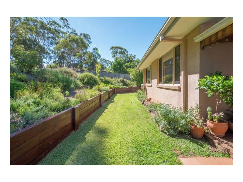 71 The Avenue, Armidale NSW 2350