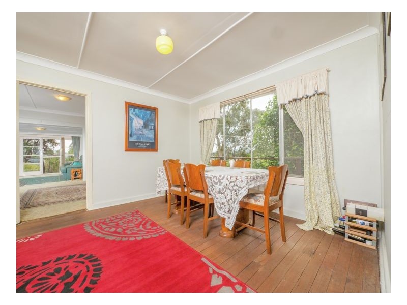 17 Sutherland Lane, Armidale NSW 2350