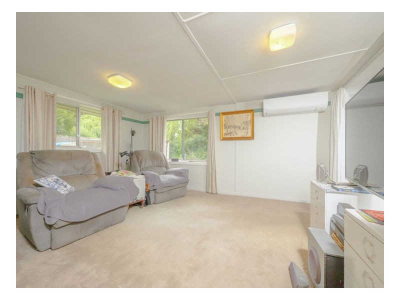 17 Sutherland Lane, Armidale NSW 2350