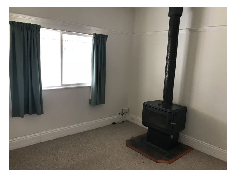 193 Weirs Road, Armidale NSW 2350