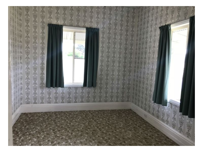 193 Weirs Road, Armidale NSW 2350